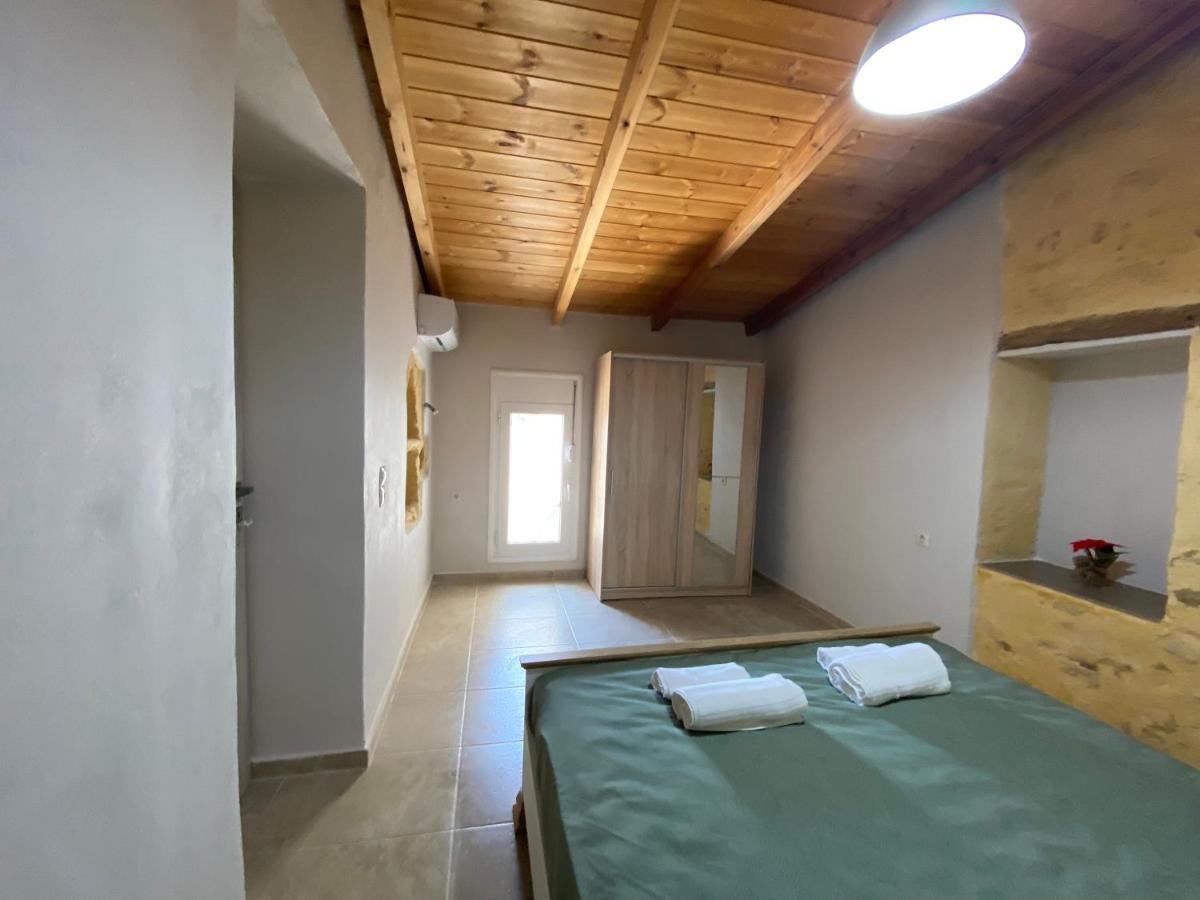 Kondomarion Casa Di Fragkiskos. Ένα Σπίτι Μέσα Στη Φύση.ヴィラ エクステリア 写真